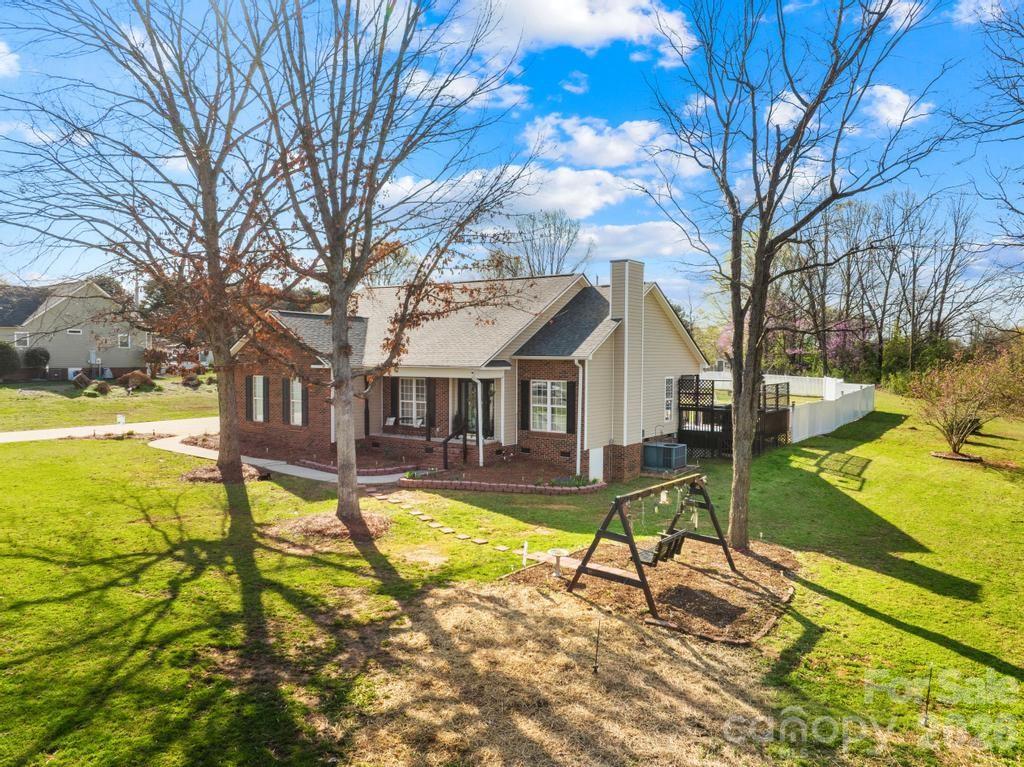 105 Laura Court Cherryville NC 28021