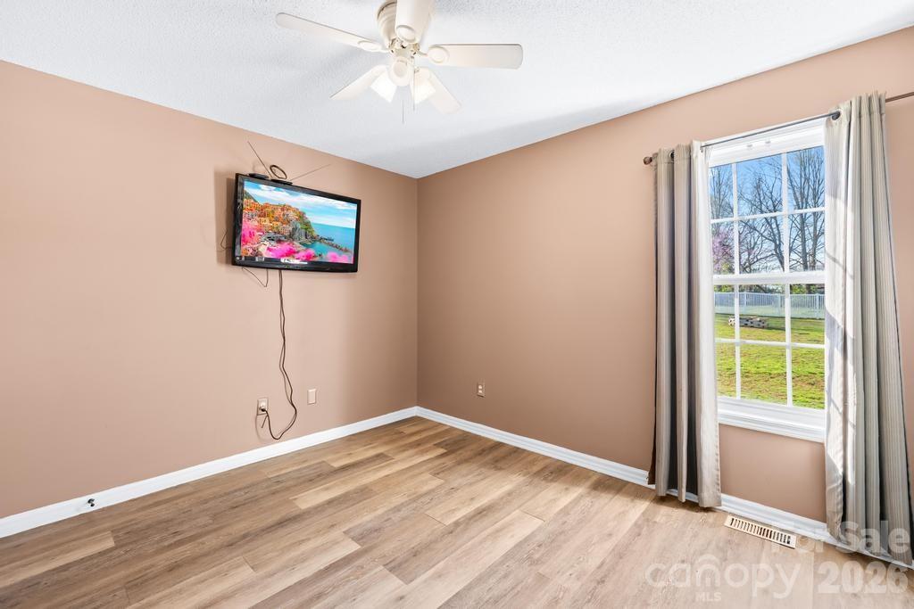 105 Laura Court Cherryville NC 28021