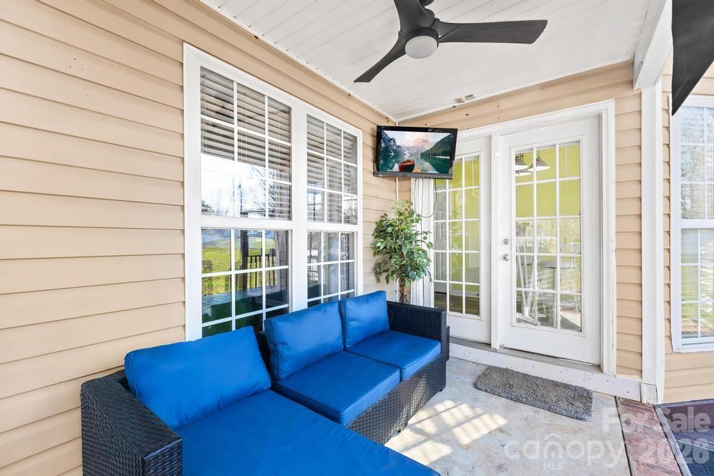 105 Laura Court Cherryville NC 28021