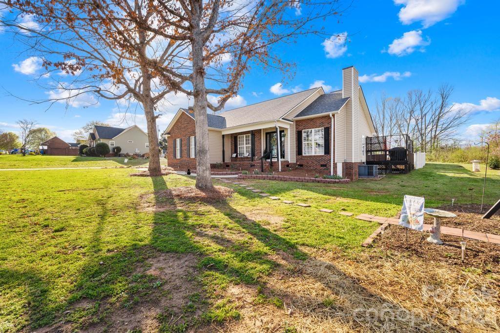 105 Laura Court Cherryville NC 28021