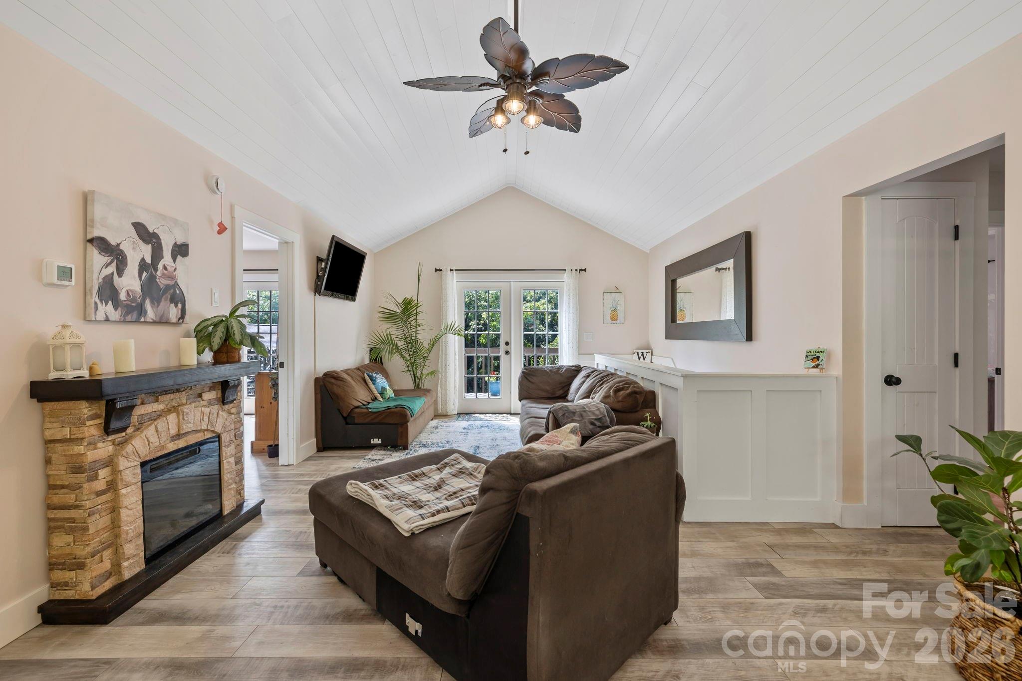 300 Wilson Drive Brevard NC 28712