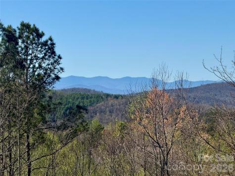 500 Grandview Peaks Drive Nebo NC 28761