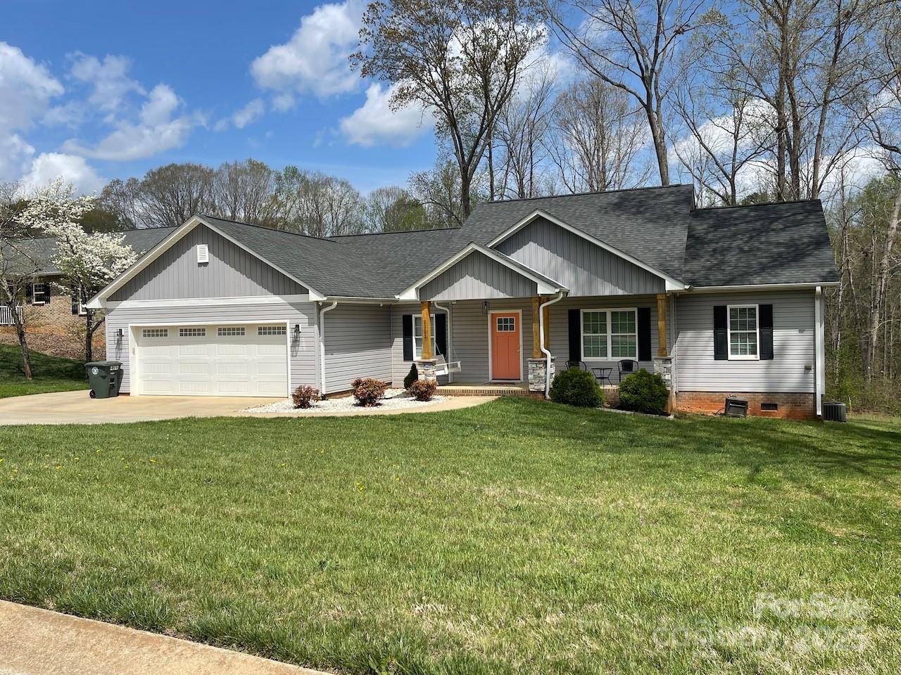 2222 Evergreen Drive Newton NC 28658