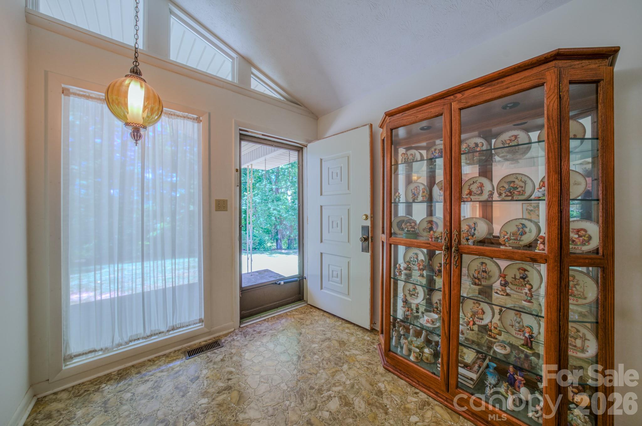 22 Tilson Trail Asheville NC 28805