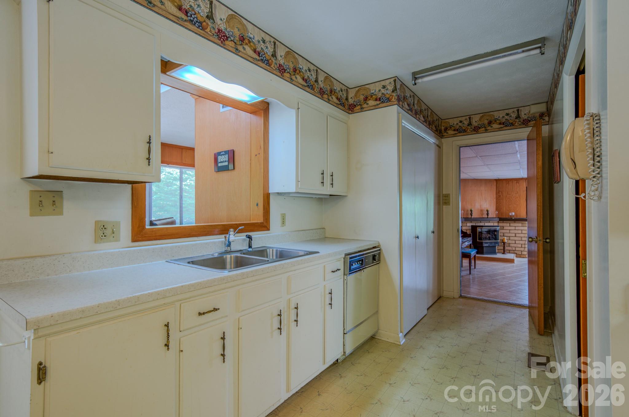 22 Tilson Trail Asheville NC 28805