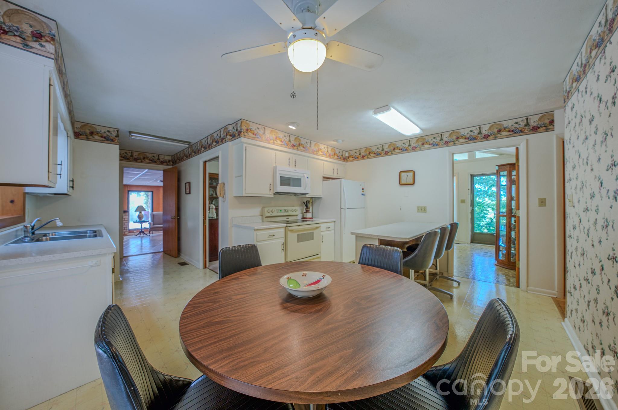 22 Tilson Trail Asheville NC 28805