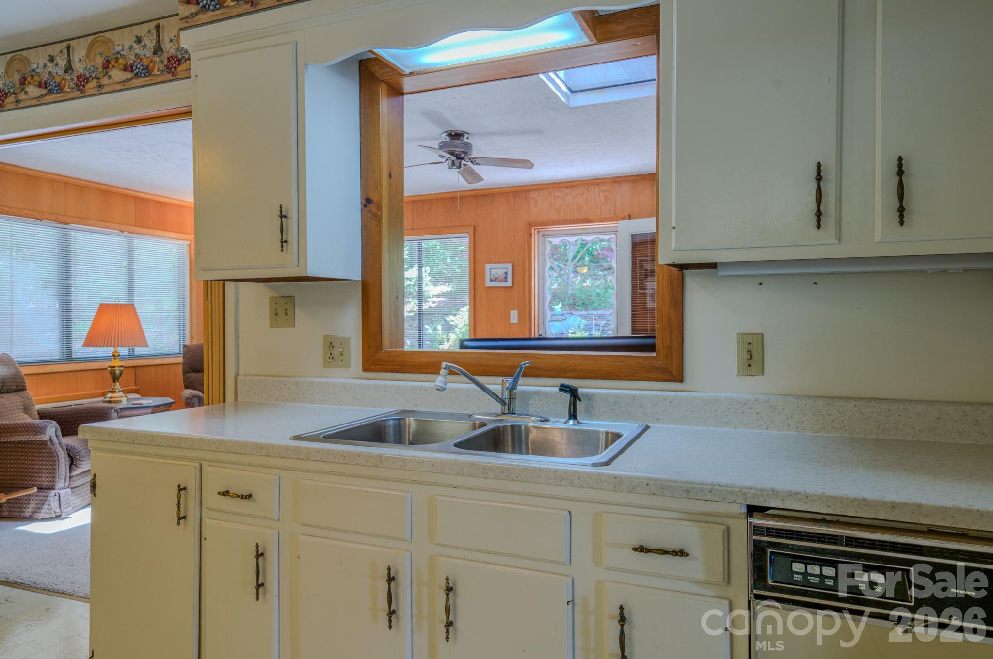 22 Tilson Trail Asheville NC 28805