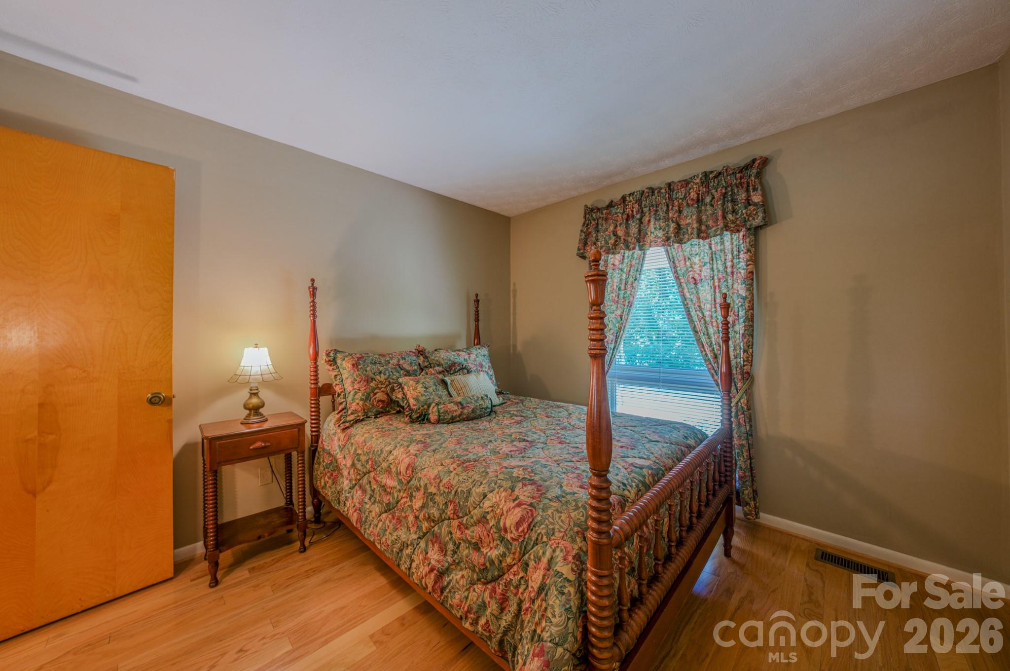22 Tilson Trail Asheville NC 28805