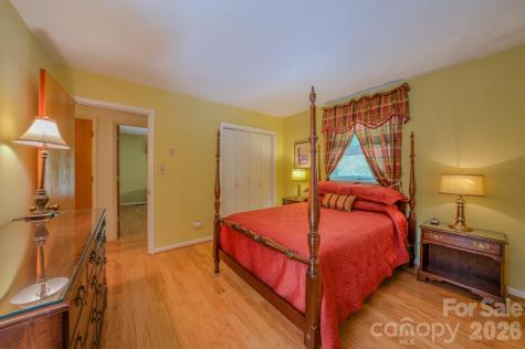 22 Tilson Trail Asheville NC 28805