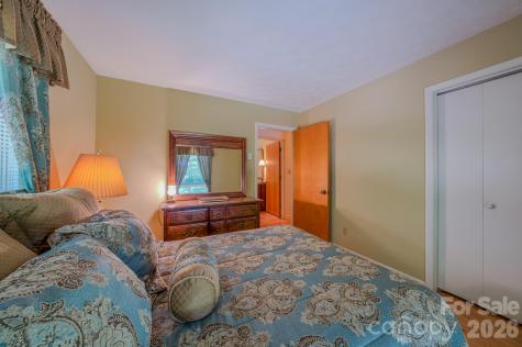 22 Tilson Trail Asheville NC 28805