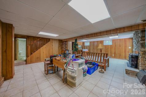 22 Tilson Trail Asheville NC 28805