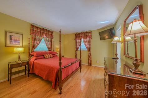 22 Tilson Trail Asheville NC 28805