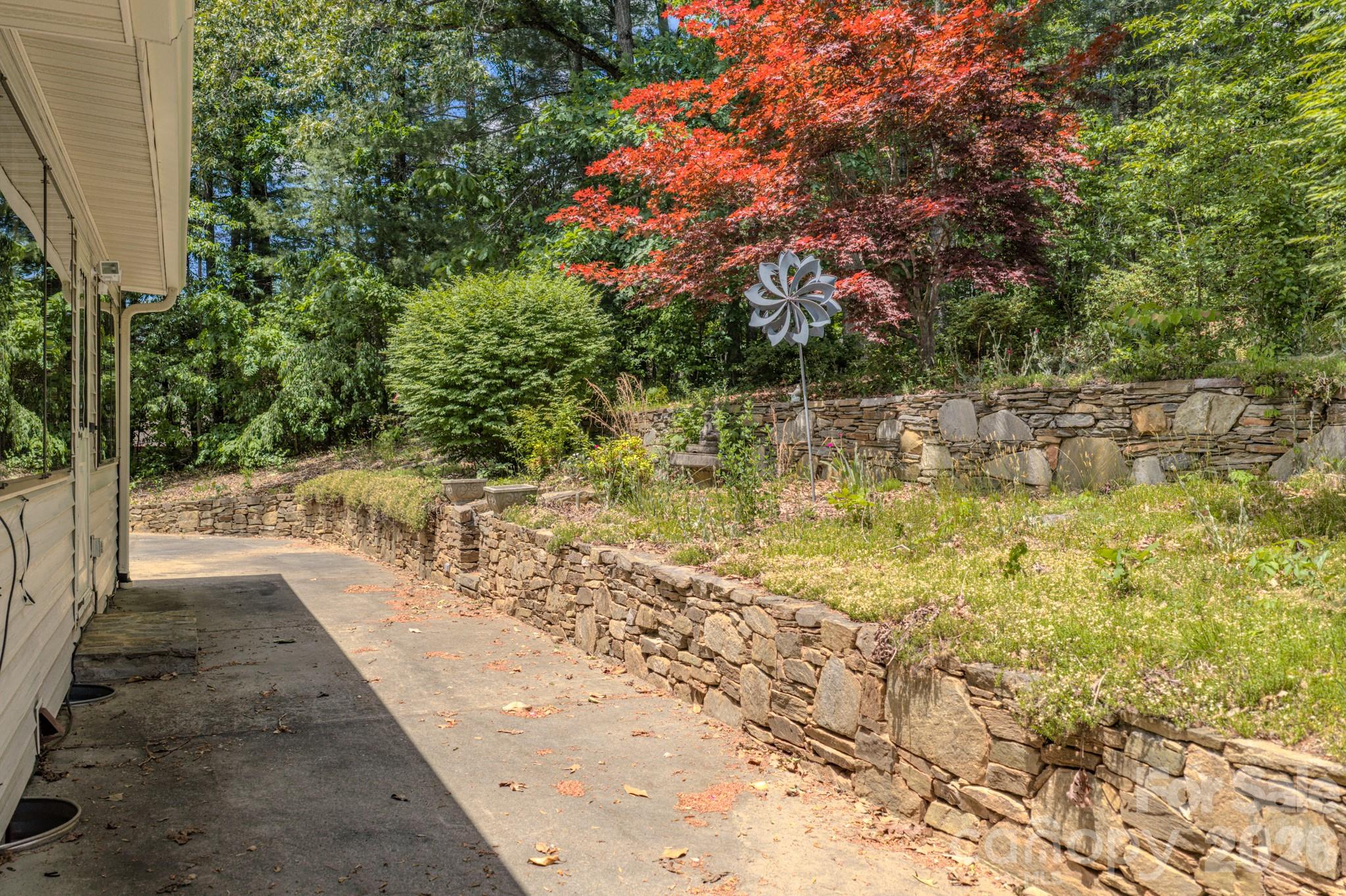 22 Tilson Trail Asheville NC 28805
