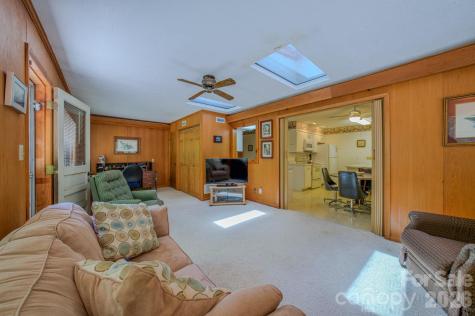 22 Tilson Trail Asheville NC 28805