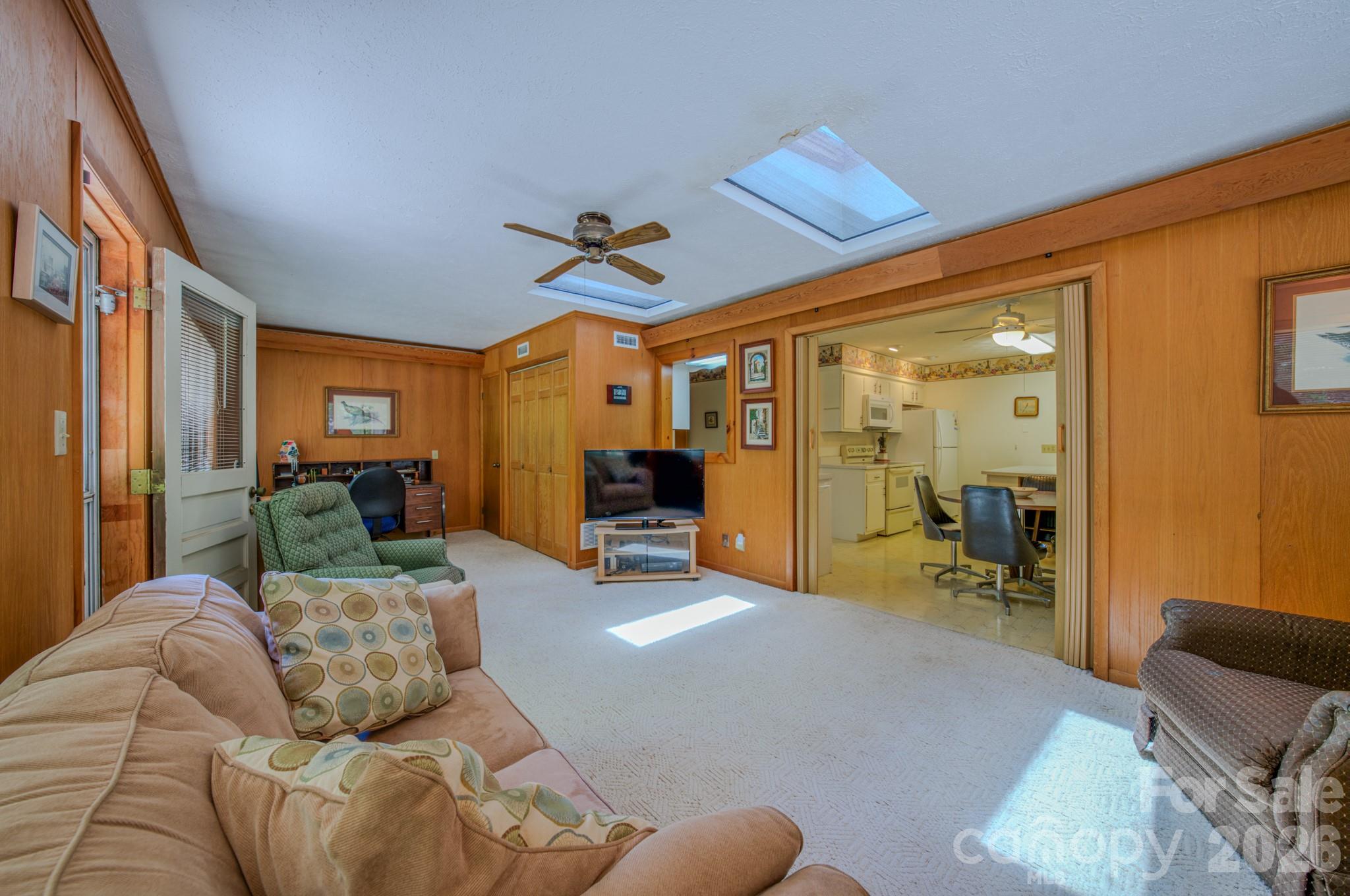 22 Tilson Trail Asheville NC 28805