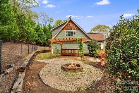2011 Edgerton Road Mill Spring NC 28756