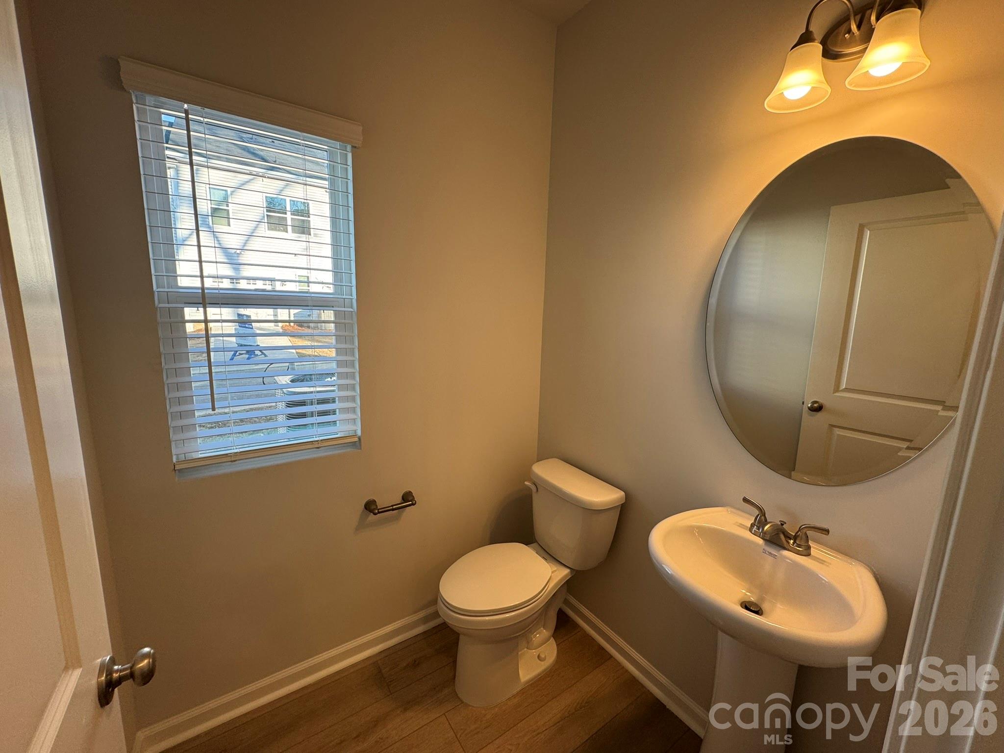 4632 Lakeview Road Charlotte NC 28216