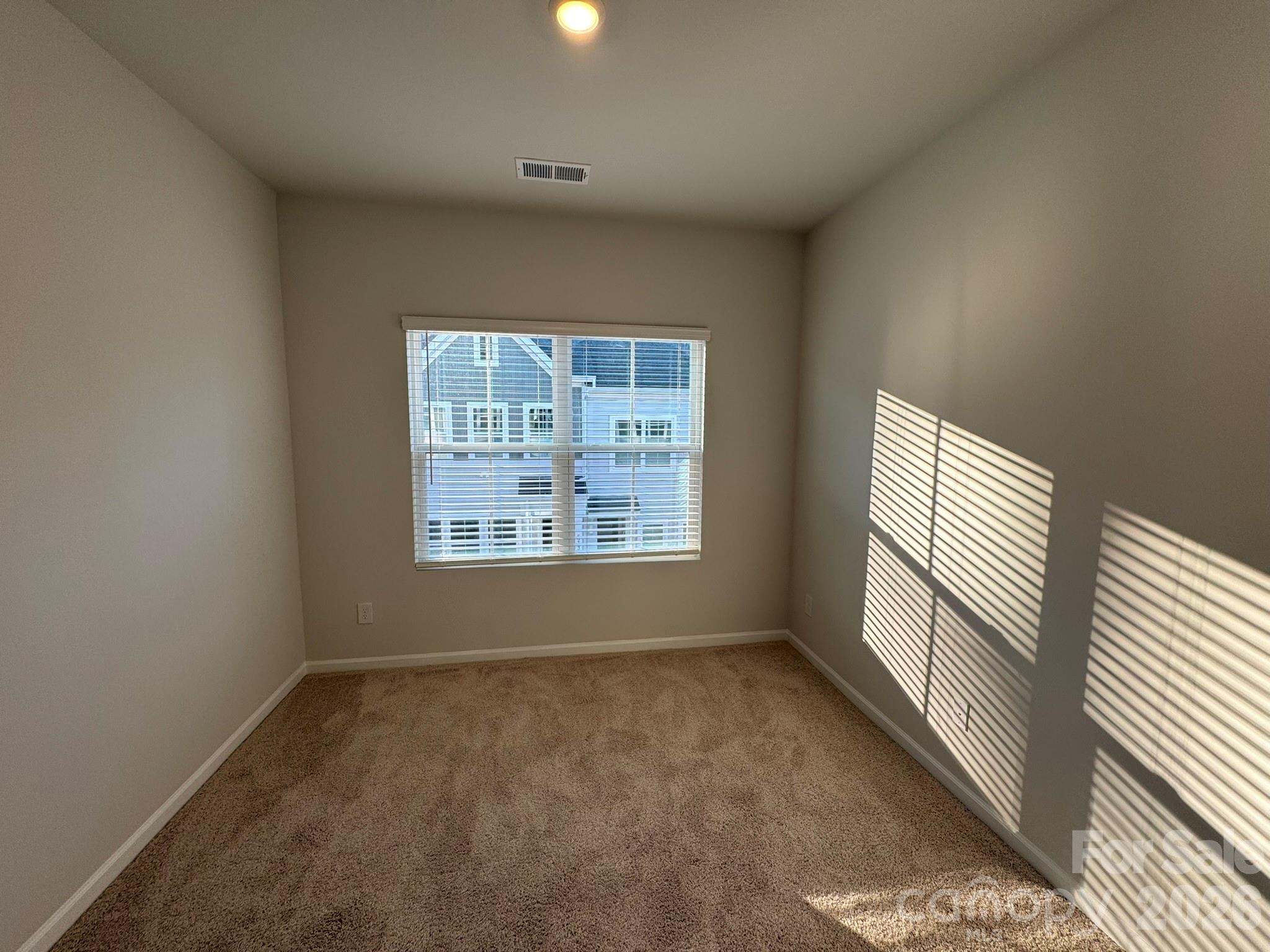 4632 Lakeview Road Charlotte NC 28216