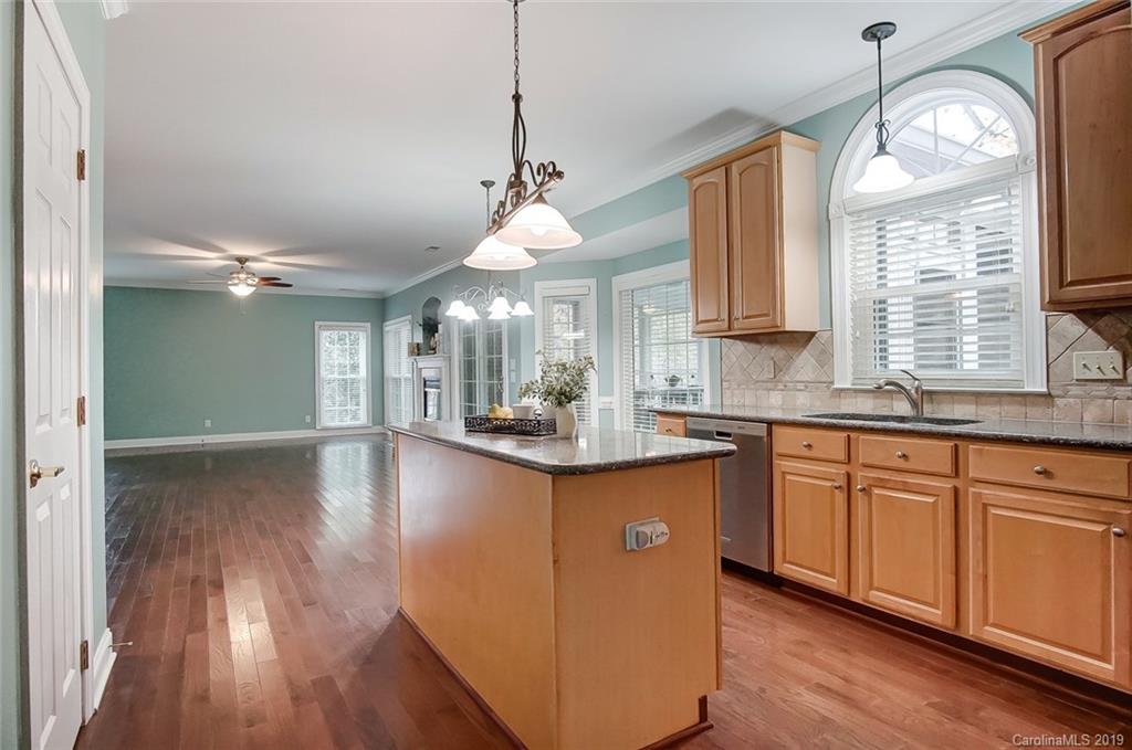 7103 Weddington Brook Drive Matthews NC 28104