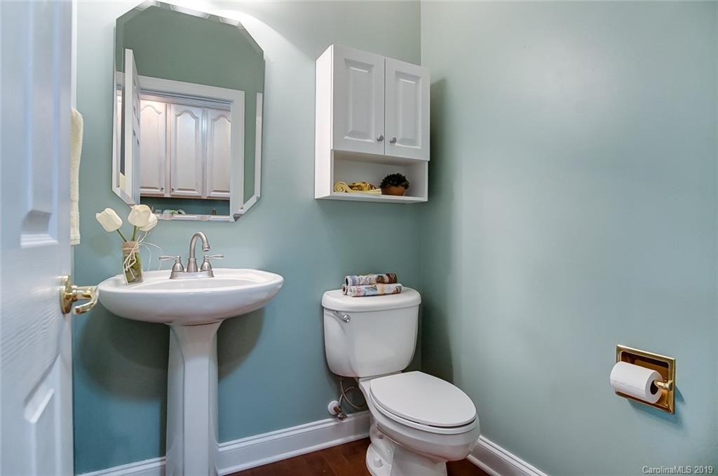 7103 Weddington Brook Drive Matthews NC 28104