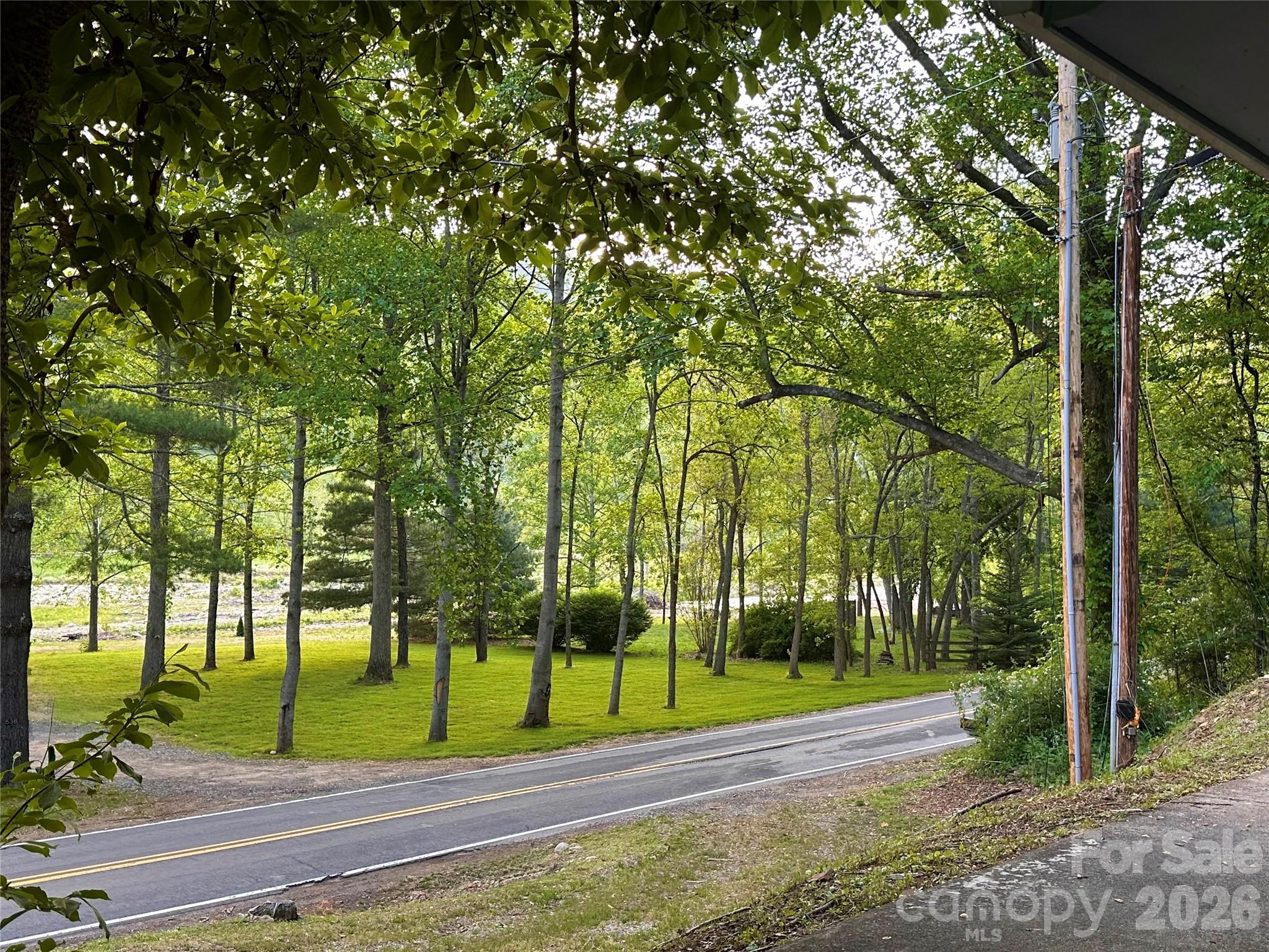 5381 State Hwy 197 S Highway Burnsville NC 28714