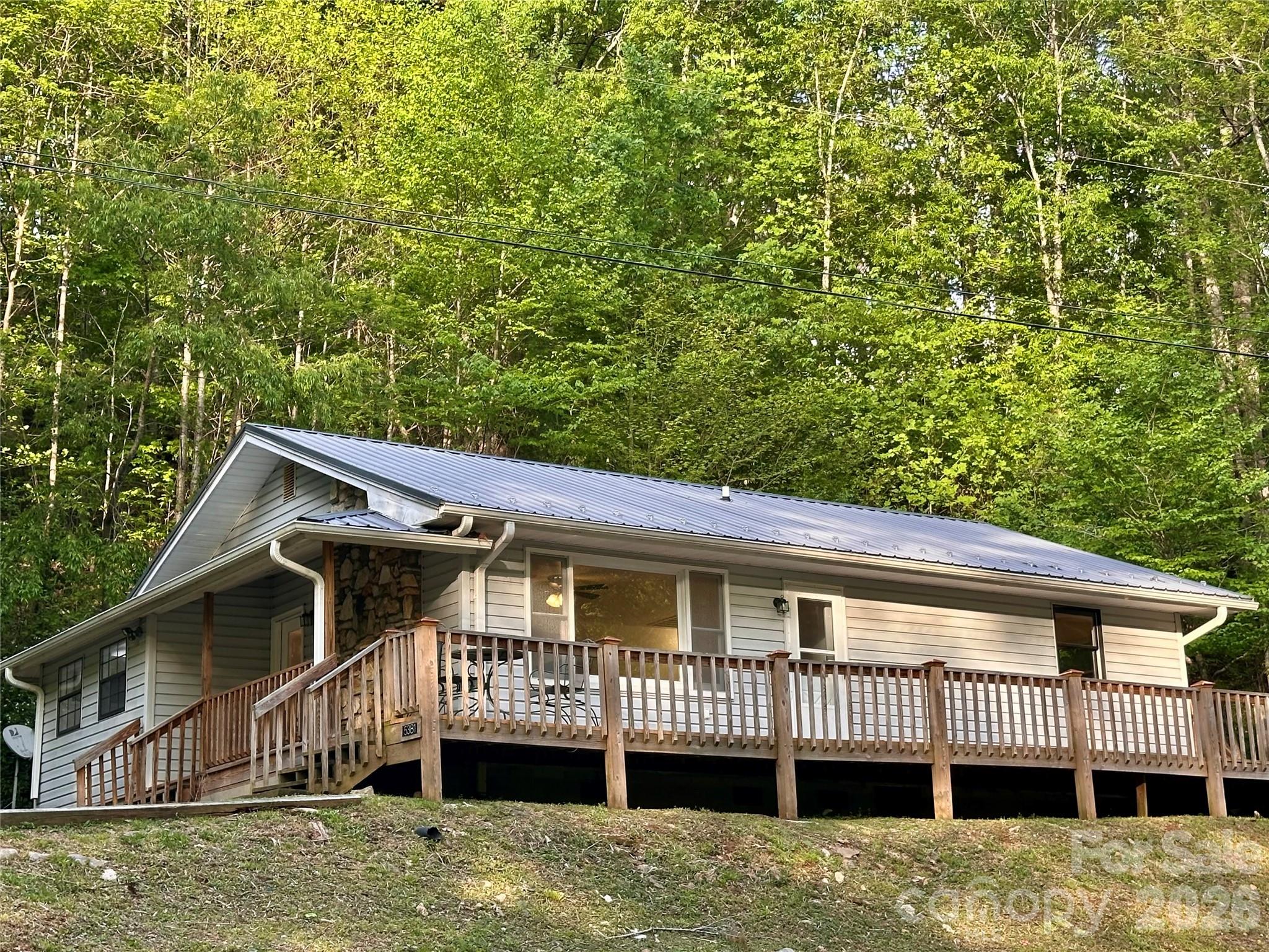 5381 State Hwy 197 S Highway Burnsville NC 28714