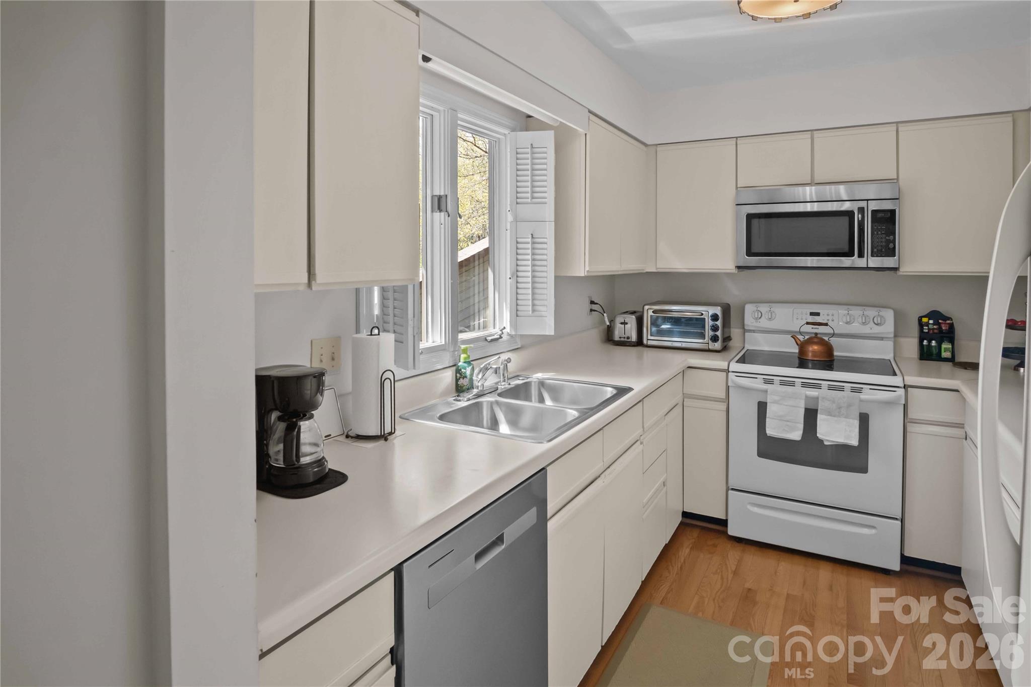 335 Melrose Avenue Tryon NC 28782