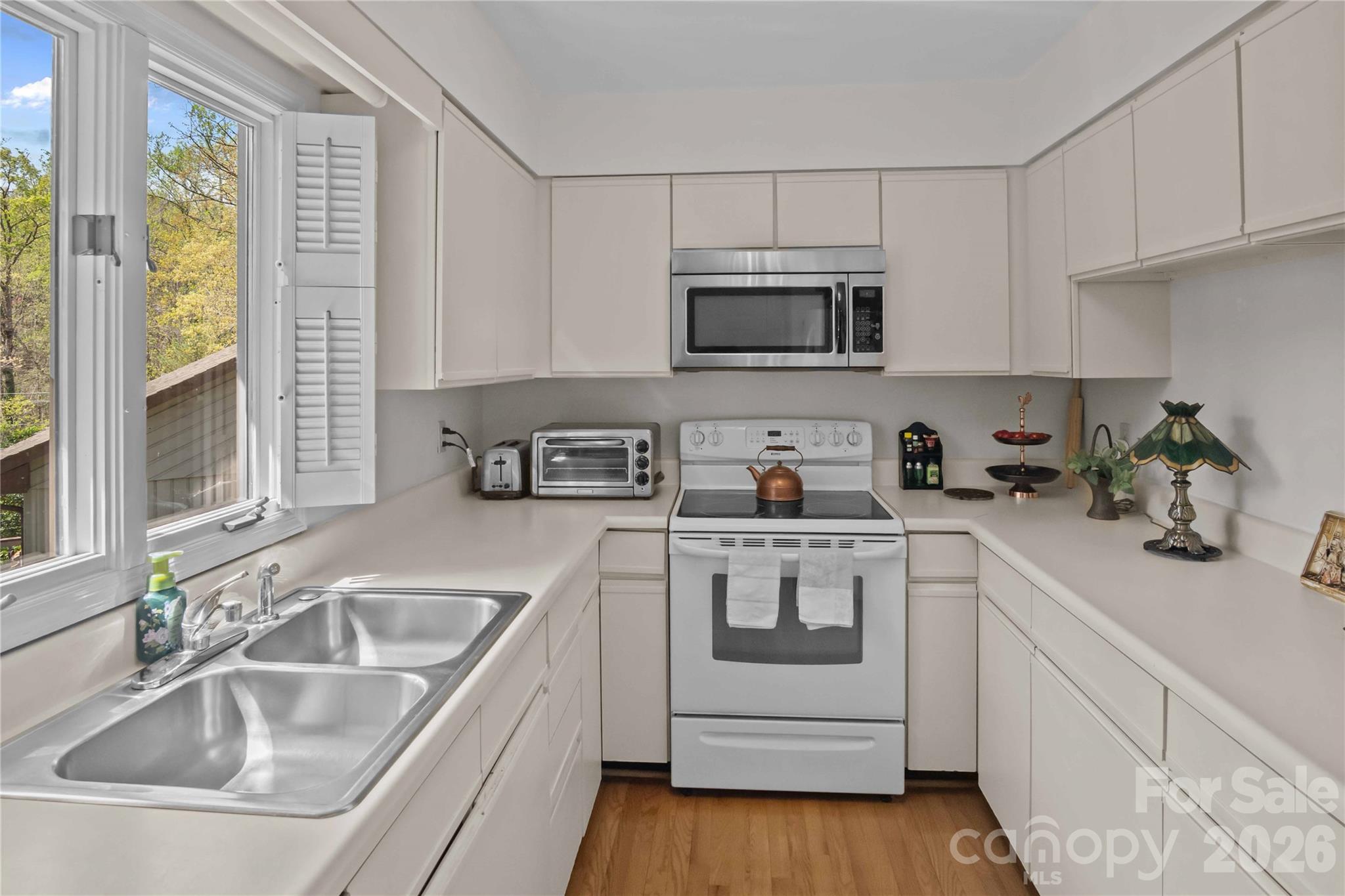 335 Melrose Avenue Tryon NC 28782