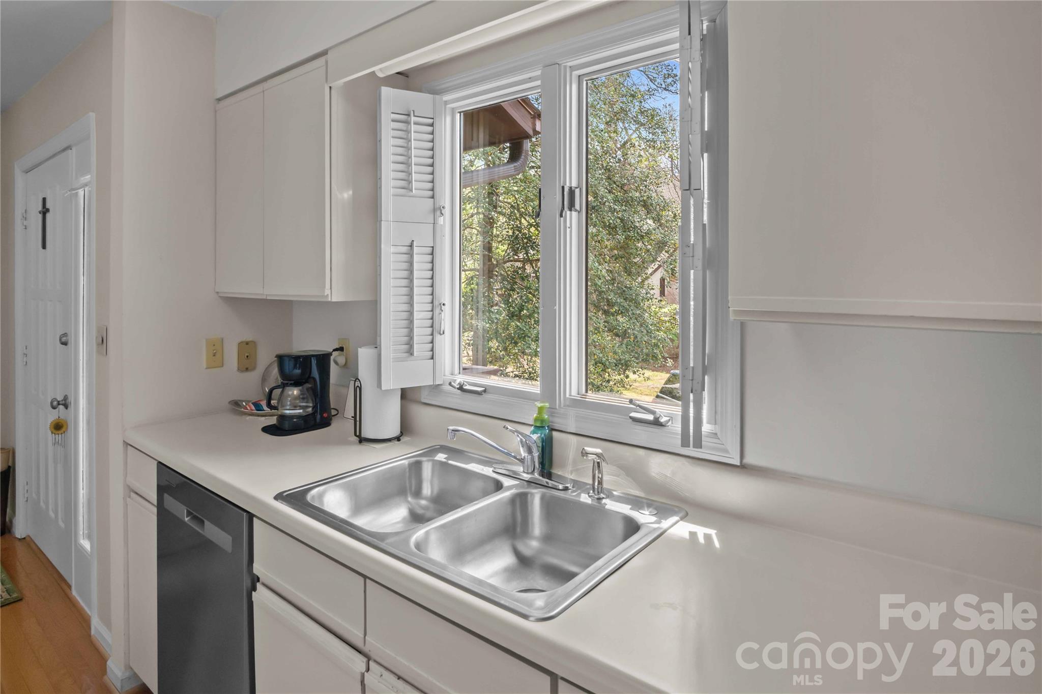 335 Melrose Avenue Tryon NC 28782
