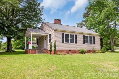 1604 Converse Street Lancaster SC 29720