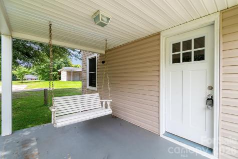 1604 Converse Street Lancaster SC 29720