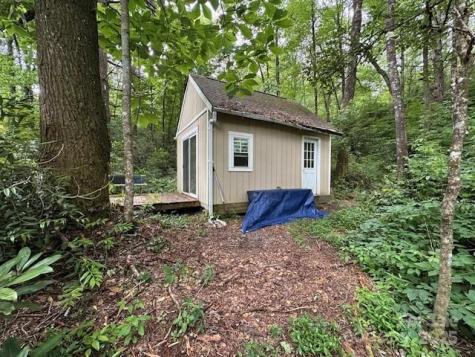 63 Apple Bee Road Brevard NC 28712