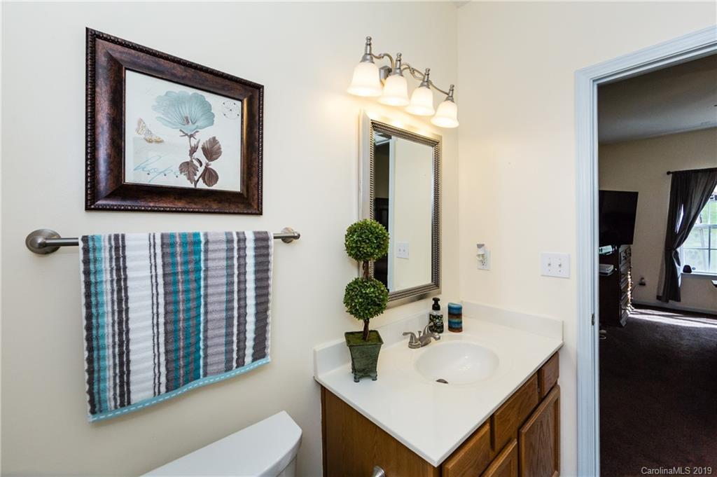 2122 Pheasant Glen Road Charlotte NC 28214