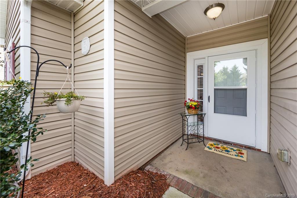 2122 Pheasant Glen Road Charlotte NC 28214