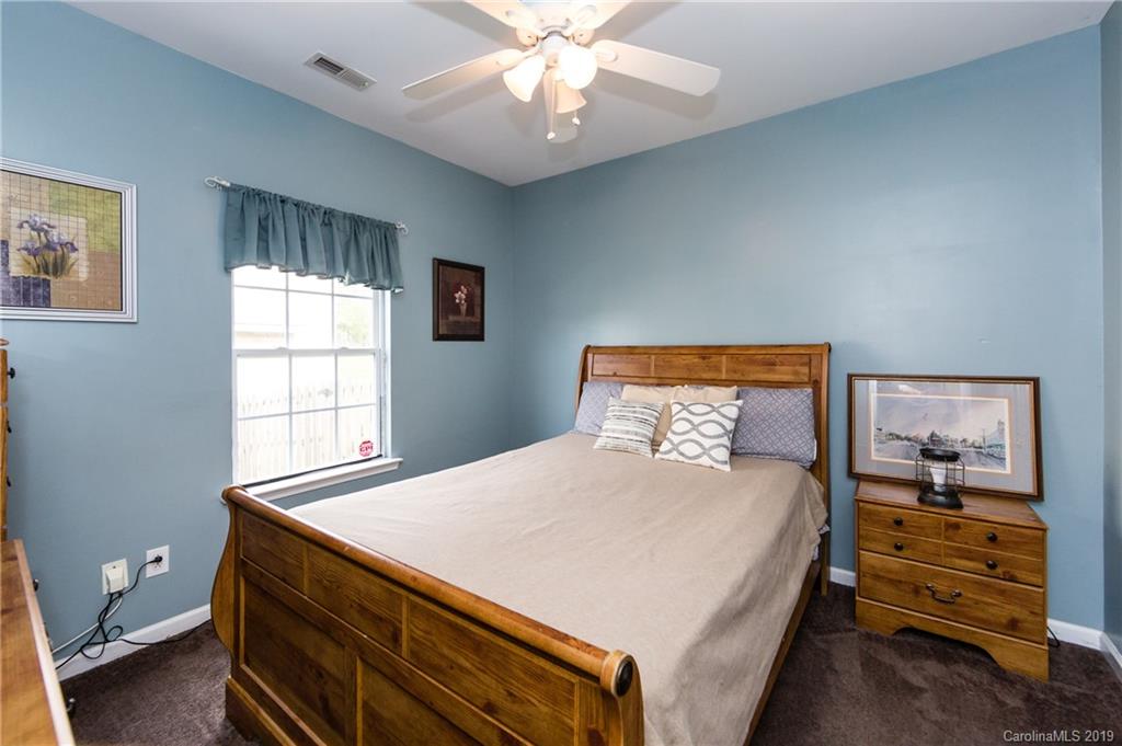 2122 Pheasant Glen Road Charlotte NC 28214