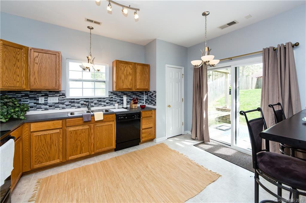 2122 Pheasant Glen Road Charlotte NC 28214