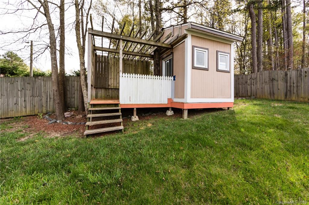 2122 Pheasant Glen Road Charlotte NC 28214