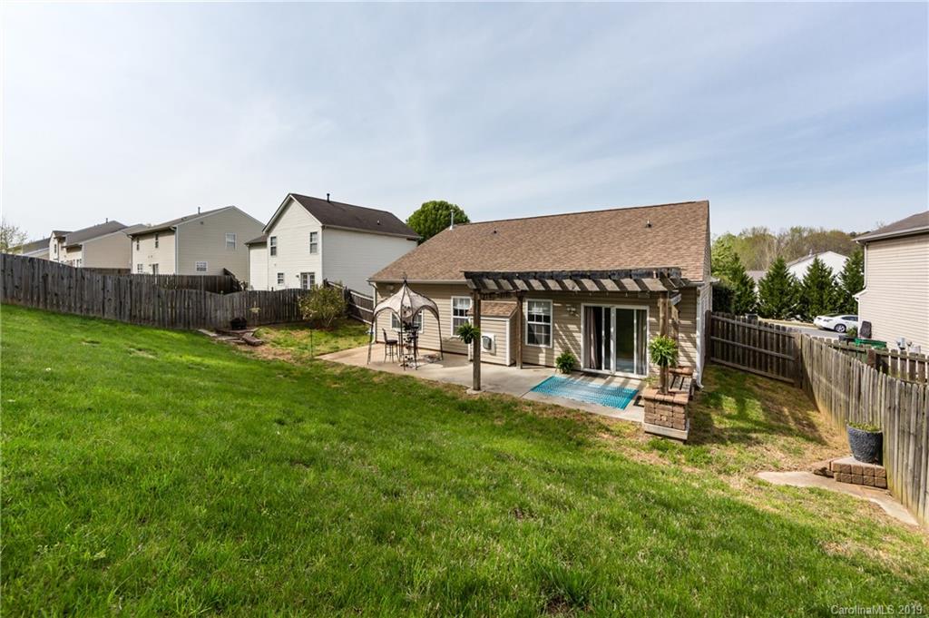 2122 Pheasant Glen Road Charlotte NC 28214