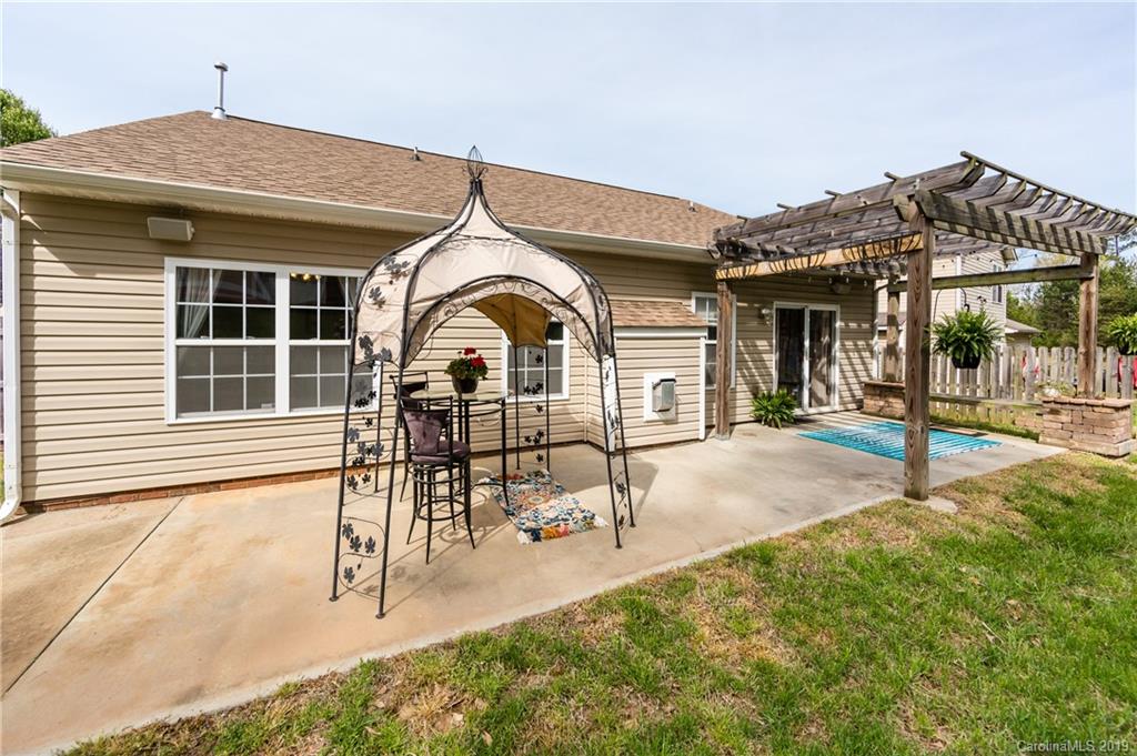 2122 Pheasant Glen Road Charlotte NC 28214