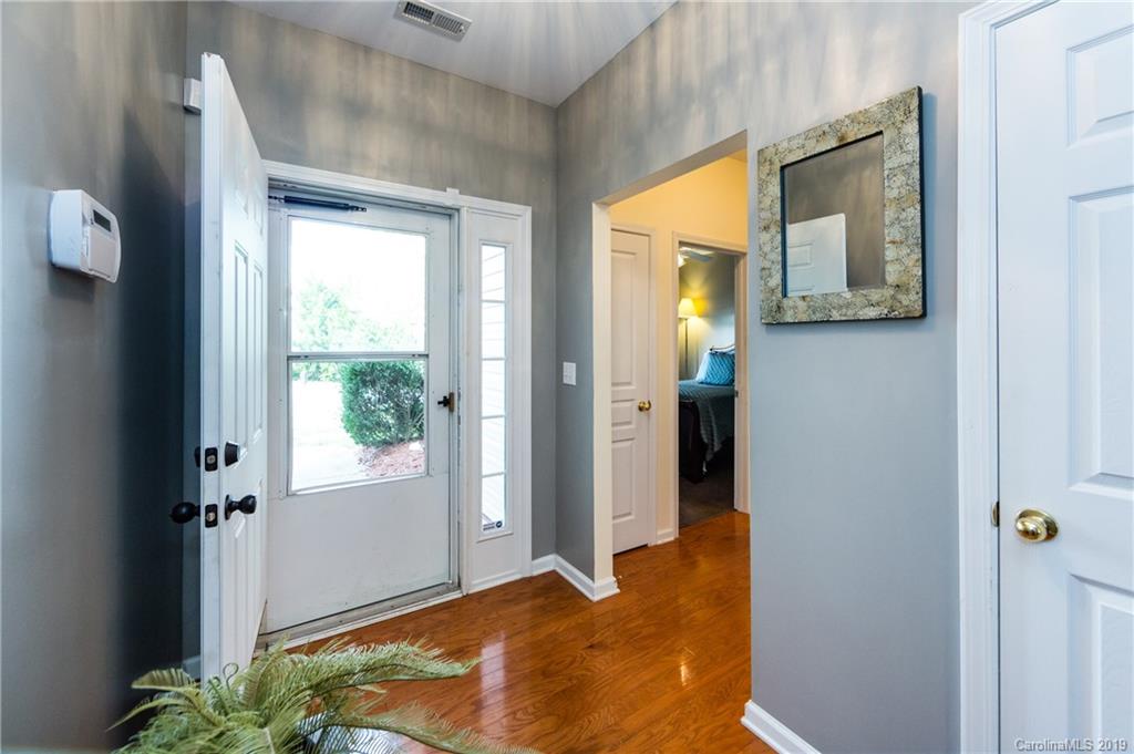 2122 Pheasant Glen Road Charlotte NC 28214
