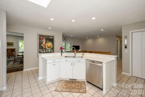 258 Dalhousie Court Flat Rock NC 28731