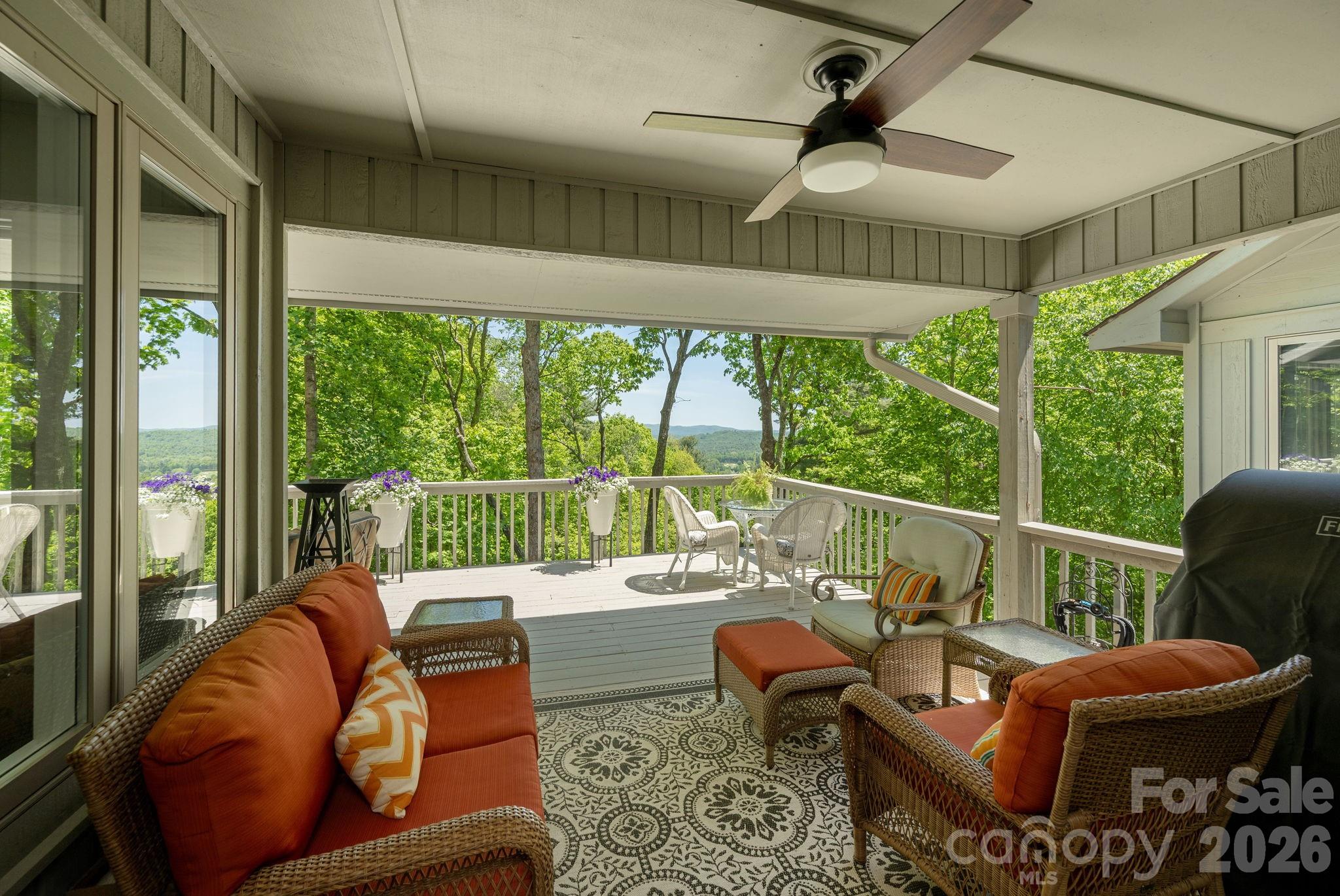 258 Dalhousie Court Flat Rock NC 28731
