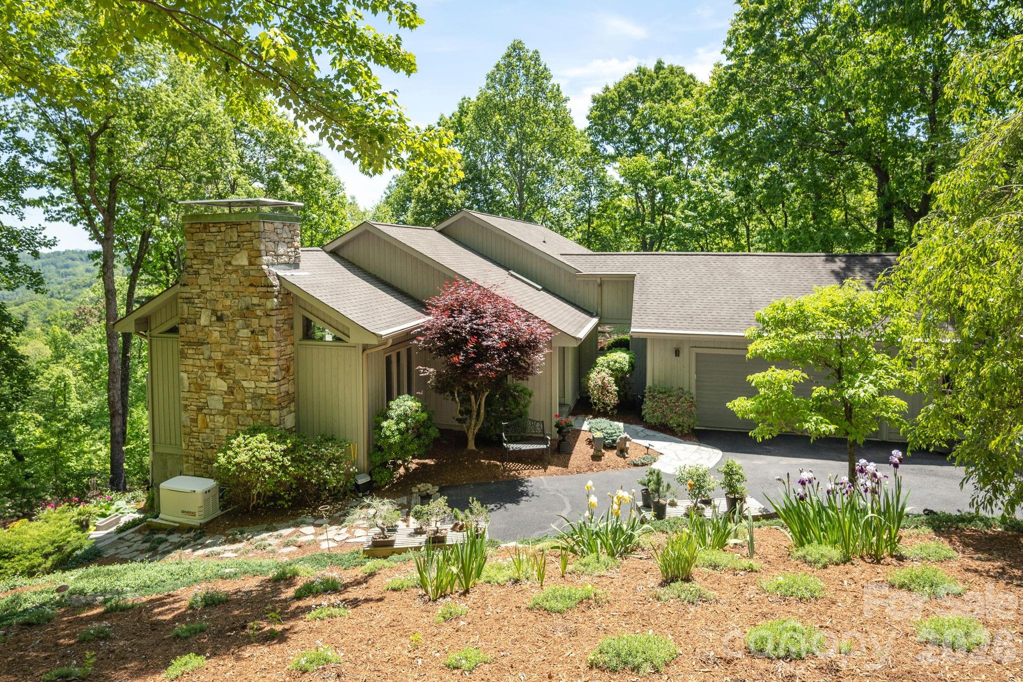 258 Dalhousie Court Flat Rock NC 28731