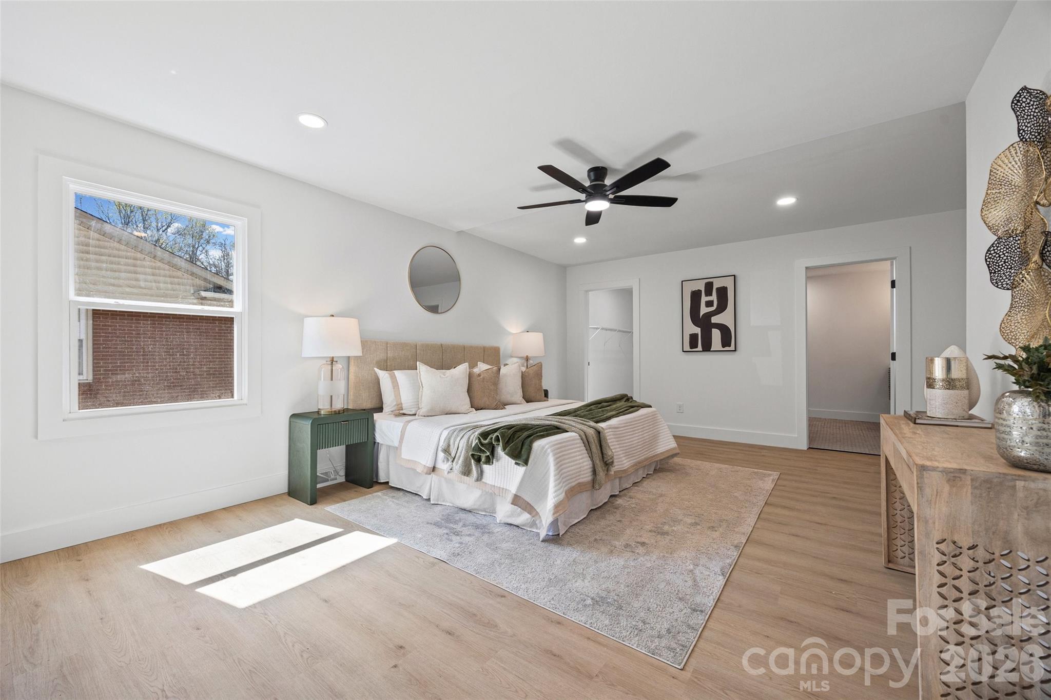 4200 Abbeydale Drive Charlotte NC 28205