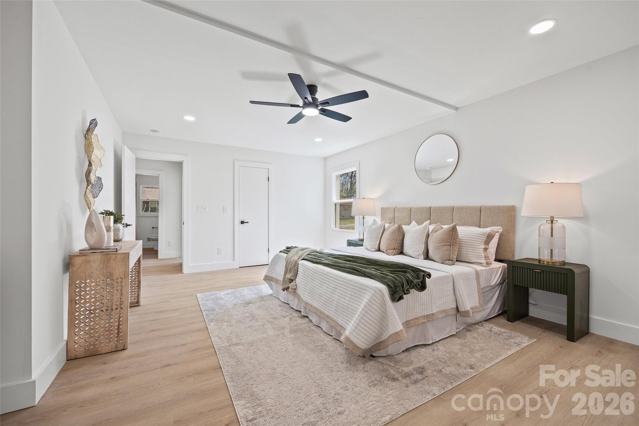 4200 Abbeydale Drive Charlotte NC 28205