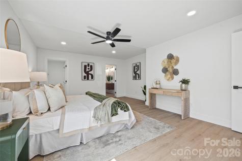 4200 Abbeydale Drive Charlotte NC 28205