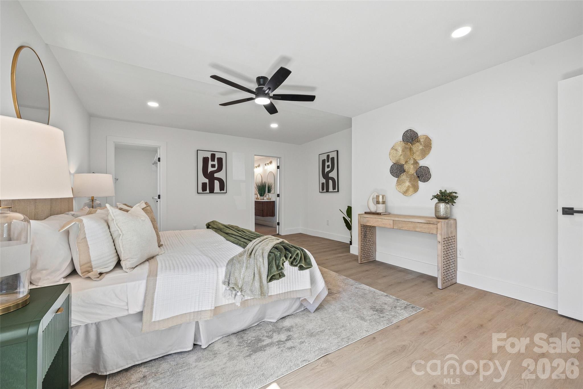 4200 Abbeydale Drive Charlotte NC 28205