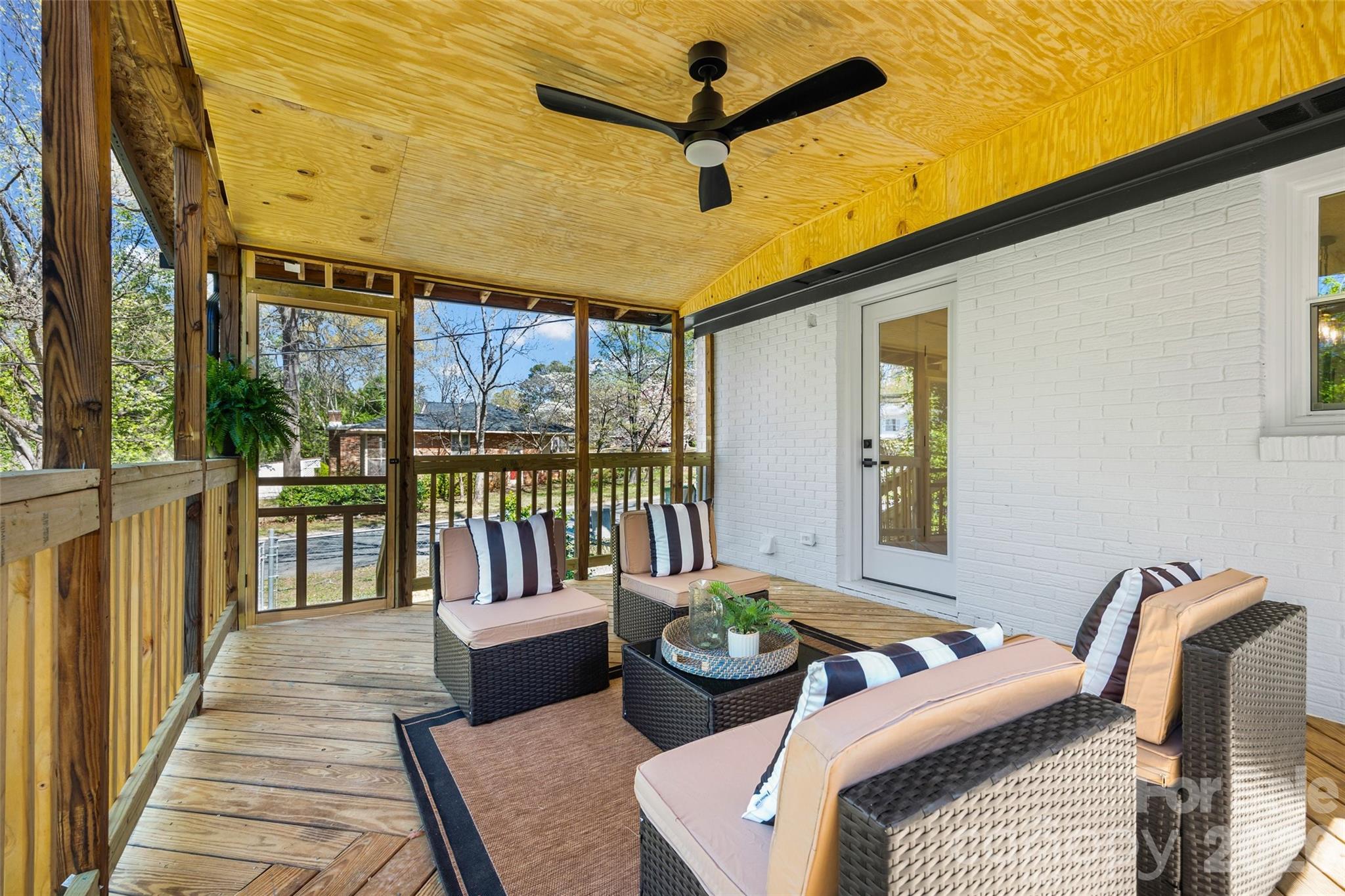 4200 Abbeydale Drive Charlotte NC 28205
