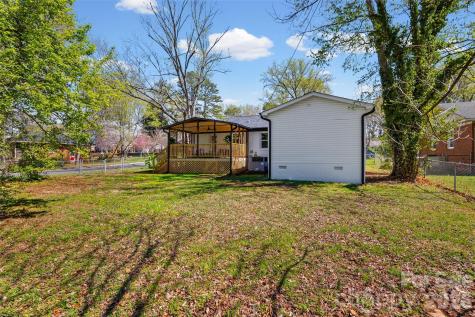 4200 Abbeydale Drive Charlotte NC 28205