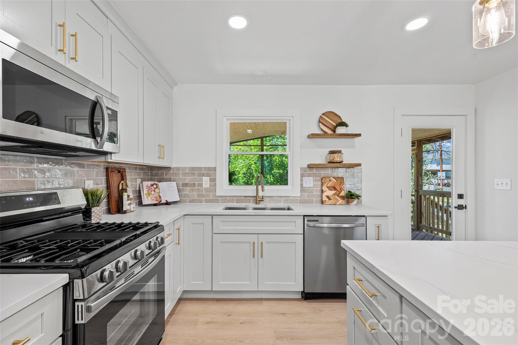 4200 Abbeydale Drive Charlotte NC 28205